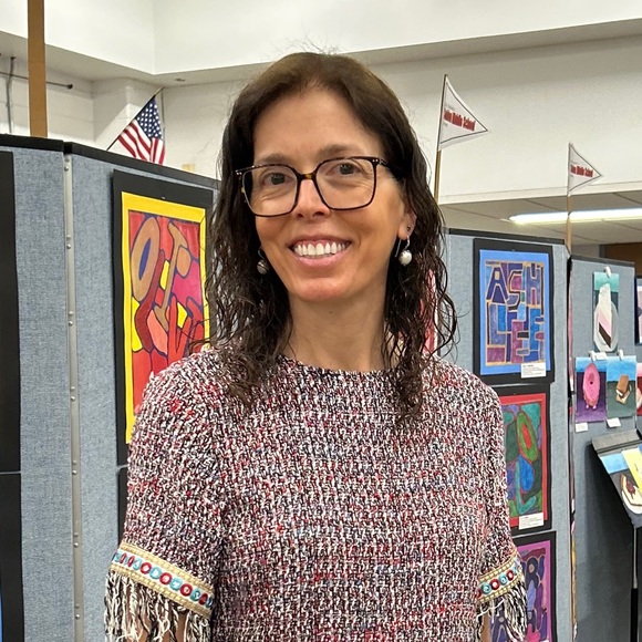 Meet your Posher, Joanne - Picture 2 of 5